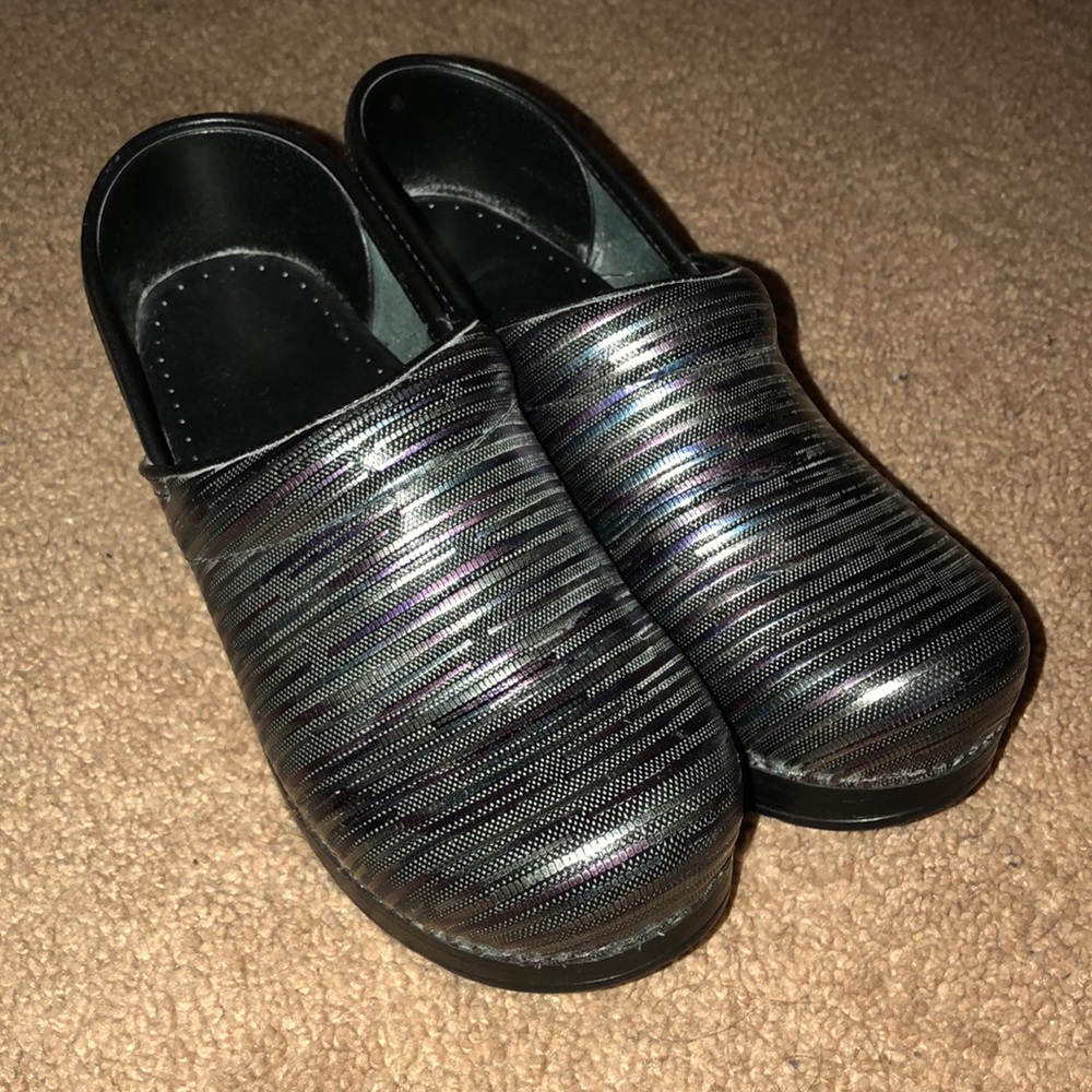 Dansko RN Shoes